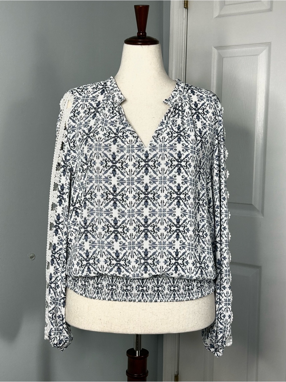 White House Black Market Mediterranean Tile Print Blouse